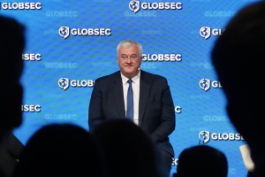 Сибіга: Україна все ще вірить в обіцянку Трампа завершити війну Росії проти України