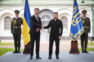 Zelensky receives credentials from Austrian, Kazakh ambassadors