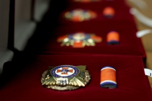 Глава ДСНС нагородив Буданова та пілотів-розвідників за участь у рятувальній операції в Києві
