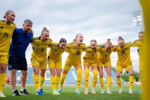 Жіноча збірна України з футболу оголосила склад на поєдинок з Польщею