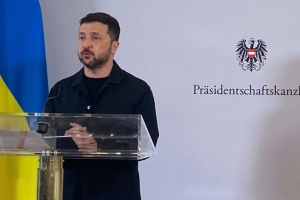 Ukraine plans to purchase defense equipment: Zelensky to talk details with Trump