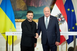 Zelensky, Stocker talk strengthening Russia sanctions
