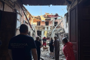 Enemy attack on Odesa: Woman's body found under rubble, injury toll rises to 17