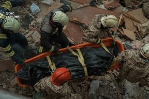 Death toll from Russian strike in Kyiv rises to 14, over 100 injured