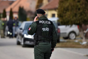 У Словаччині затримали вісьмох осіб у справі про військову допомогу Україні