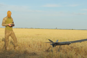 Повітряні сили показали, як українські «крила» перехоплюють російські дрони в небі