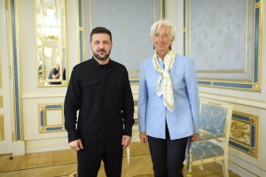 Zelensky, Lagarde talk use of frozen Russian assets