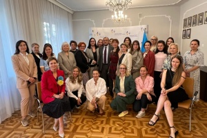 У Варшаві посол зустрівся з українками, які проживають у Польщі