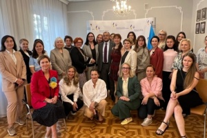 W Warszawie ambasador spotkał się z Ukrainkami mieszkającymi w Polsce

