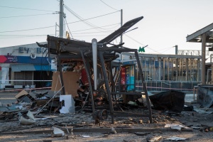 Exit of Sviatoshyn metro station damaged in Kyiv air raid, casualties reported