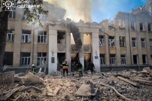 Кількість загиблих унаслідок ракетного удару по ліцею на Одещині збільшилася до трьох