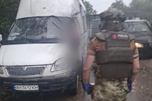 Росіяни вдарили дроном по маршрутці у Костянтинівці - водій загинув, є поранений