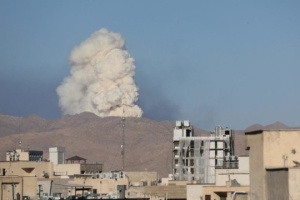 Consequences of the U.S. strike: Iran moves to close Strait of Hormuz, but it is more likely just threatening
