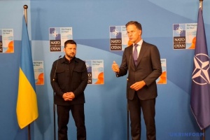 Zelensky at NATO summit: We still need air defense
