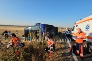 Reisebus mit 50 Ukrainern verunglückt in Rumänien