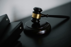 У Білорусі брат засудженого журналіста Радіо Свобода дістав три роки колонії