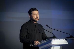 Zelensky calls on international partners to limit AI tech exports to Russia