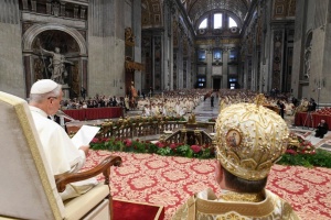 Pope meets with Ukrainian pilgrims in Vatican