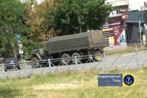 Over 15 trucks full of Chechen fighters arrive in Mariupol