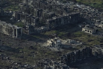 Guerre en Ukraine : Tchassiv Yar sous un déluge de feu : plus de 1 000 frappes russes en trois jours