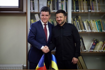 ゼレンシキー宇大統領、ダン・ルーマニア新大統領と会談