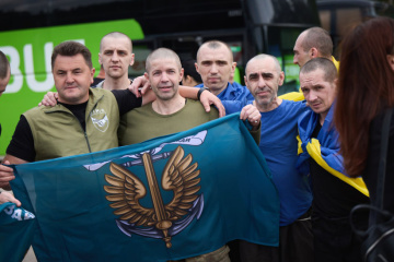 ウクライナとロシアの特定カテゴリーの捕虜交換第２弾が実現