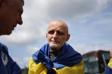 Обмін полоненими. Вдома тяжкохворі, поранені та молоді оборонці