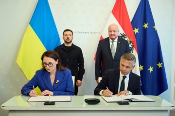 Ukraine und Österreich unterzeichnen fünf Dokumente, darunter Kommuniqué für Rückholung verschleppter Kinder aus Russland