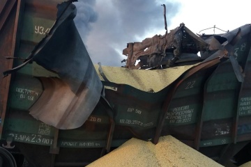 Russian attack damages railcars carrying grain — Ukrzaliznytsia