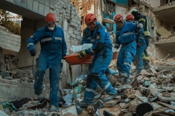 １７日の露軍によるキーウ攻撃　死者数２４人に増加