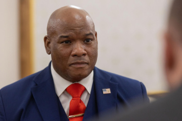 Pastor Mark Burns, asesor espiritual del presidente Trump