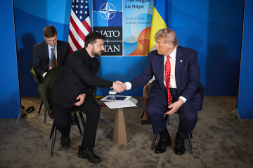 ゼレンシキー宇大統領、トランプ米大統領と防空システム購入と無人機共同生産につき協議