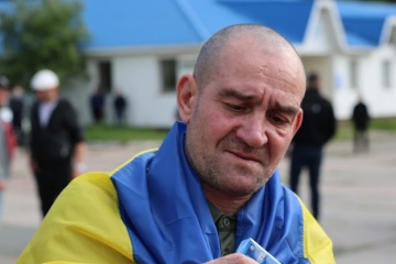 Zelensky annonce l'achèvement d'une autre étape de l'échange de prisonniers de guerre