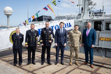 The Netherlands, Belgium hand Ukraine two minesweepers