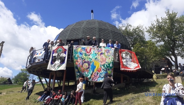 У горах Буковини провели дводенний благодійний фестиваль