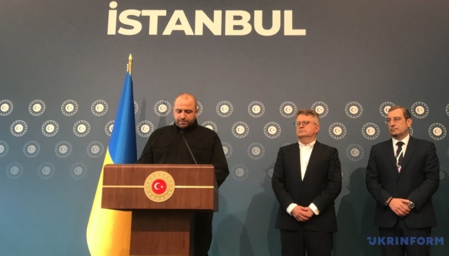 Istanbul: Ukraine und Russland vereinbaren Austausch von schwerverletzten und jungen Soldaten Istanbul: Ukraine und Russland vereinbaren Austausch von schwerverletzten und jungen Soldaten