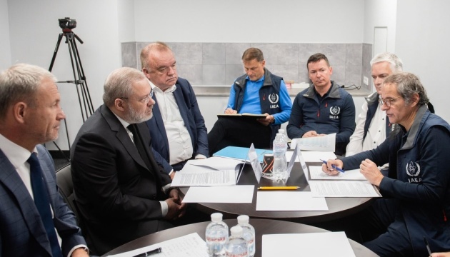 Галущенко і Гроссі обговорили загрози безпеці ЗАЕС та розвиток ядерної енергетики України Галущенко і Гроссі обговорили загрози безпеці ЗАЕС та розвиток ядерної енергетики України