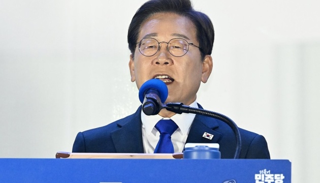 У Південній Кореї на президентських виборах перемагає кандидат від опозиції