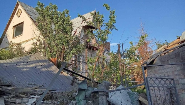 Російські війська атакували Дніпропетровщину КАБами, артилерією, дронами та «Градами»