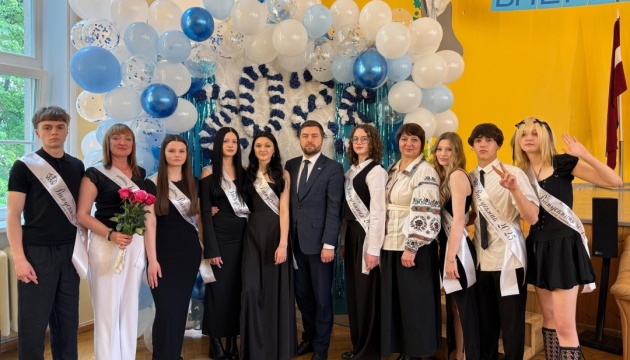 У Ризі відсвяткували завершення навчального року в українському центрі «Воля»