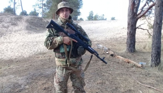 Пам’яті морпіха, молодшого сержанта Ярослава Христюка (позивний «Христос»)