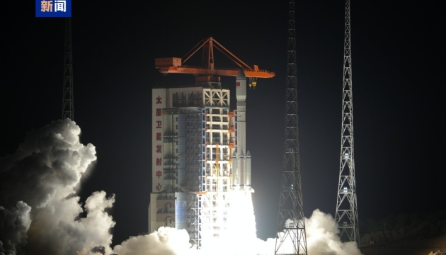 Китай вивів у космос нову групу інтернет-супутників