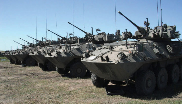 Kanada liefert der Ukraine Panzerfahrzeuge Coyote und Bison im Wert von über 23 Mio. Dollar Kanada liefert der Ukraine Panzerfahrzeuge Coyote und Bison im Wert von über 23 Mio. Dollar