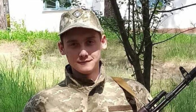 Понад три роки в полоні: додому повернувся 24-річний військовий з Ізюма Понад три роки в полоні: додому повернувся 24-річний військовий з Ізюма