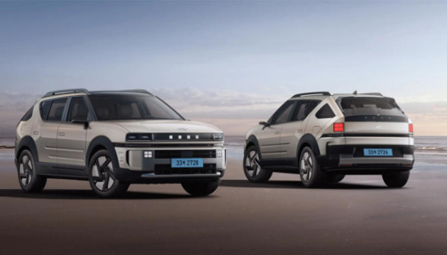 Hyundai представила оновлену версію Nexo на водні