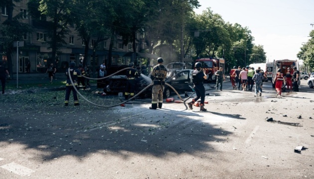 Sumy strike death toll rises to six, 17-year-old boy dies in hospital Sumy strike death toll rises to six, 17-year-old boy dies in hospital