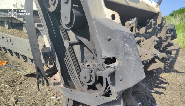 Russian drone hits sappers during demining in Kharkiv region, one dead, several wounded