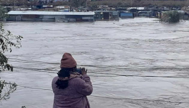 У ПАР внаслідок негоди загинуло майже півсотні людей
