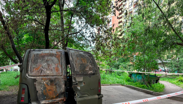 У Києві затримали чоловіка, який підпалив автомобіль військового У Києві затримали чоловіка, який підпалив автомобіль військового