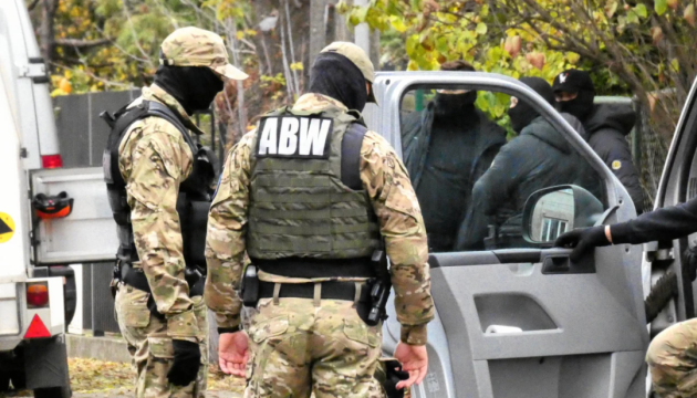 У Польщі затримали 19-річного хлопця за підозрою у плануванні теракту У Польщі затримали 19-річного хлопця за підозрою у плануванні теракту